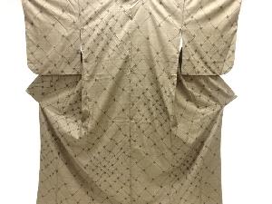 編目模様織り出し本場泥大島紬着物(5マルキ)